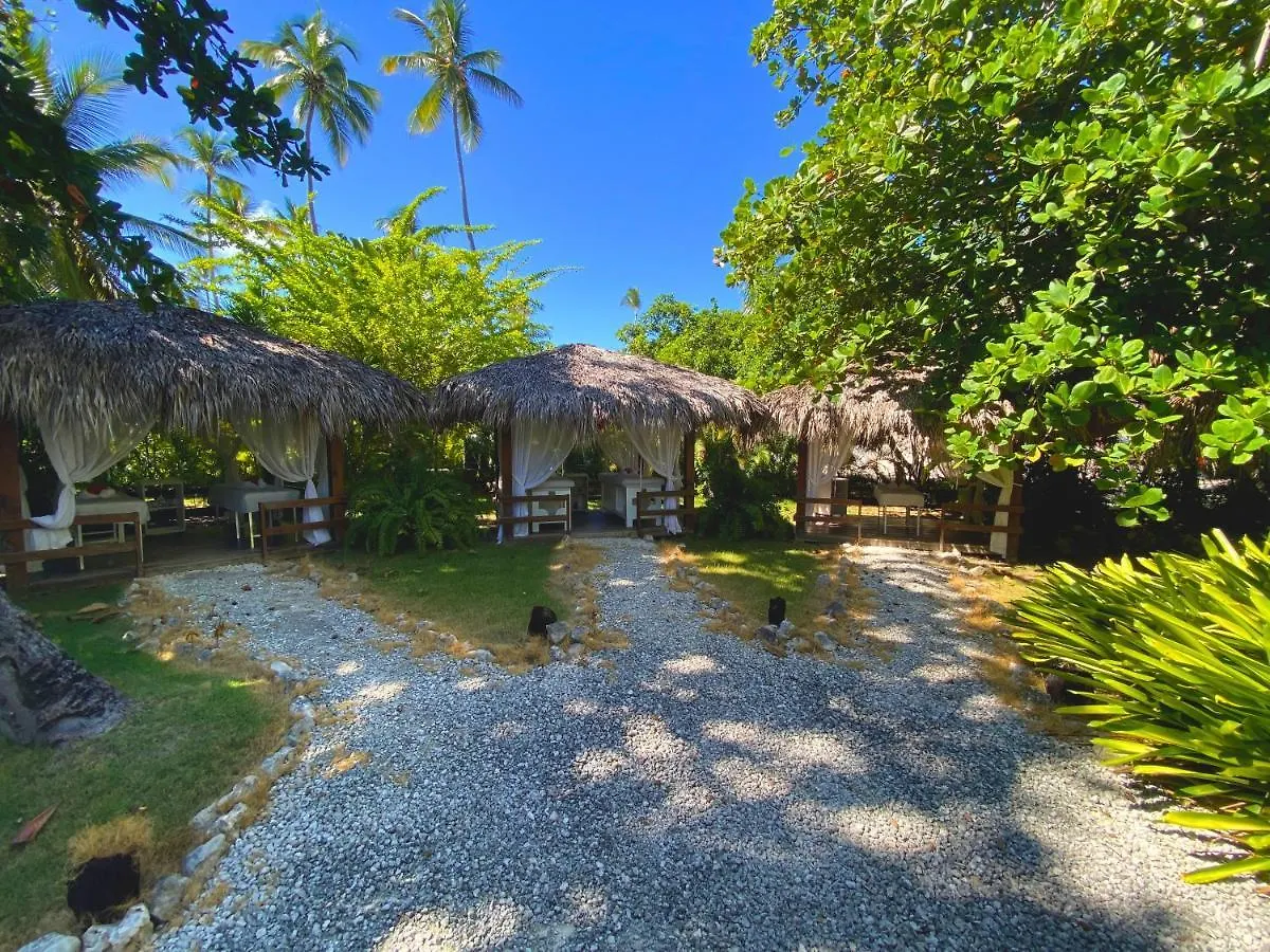 Hotel Deluxe Bavaro Beach Villas And Suites - Best Location, Quality And Value For Your Vacation Rentals Punta Cana